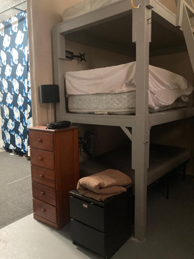 Artist Housing - Downtown Hostel Los Angeles Ngoại thất bức ảnh